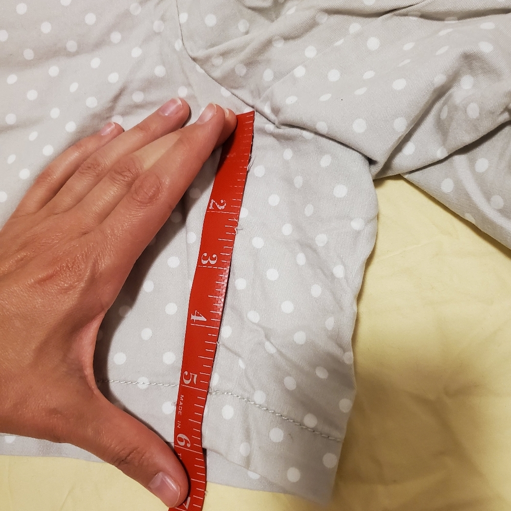 Shorts - Picture 4 of 5